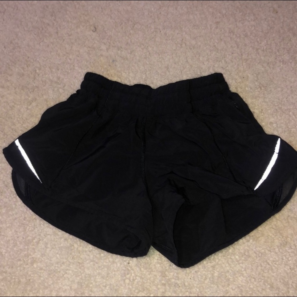 black hotty hot shorts